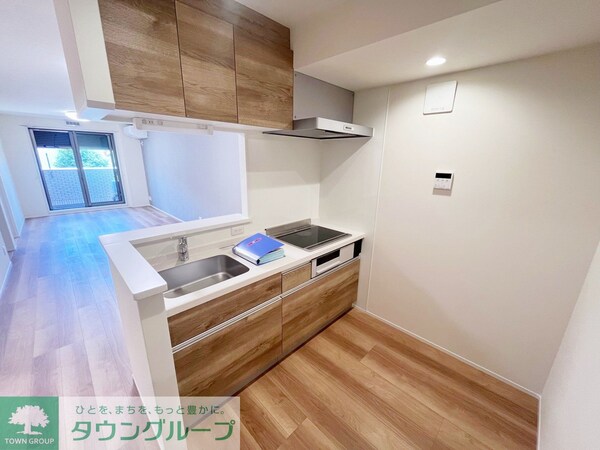キッチン(★お部屋探しは株式会社タウンハウジング東京まで★)