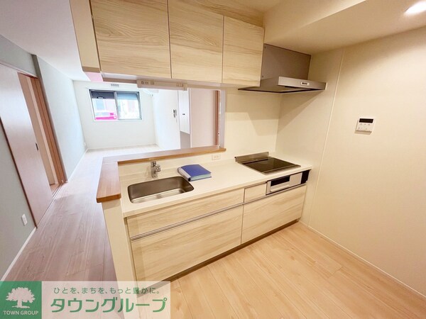 キッチン(★お部屋探しは株式会社タウンハウジング東京まで★)