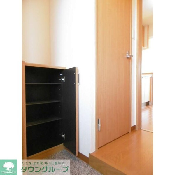 玄関(★お問い合わせはタウンハウジング★)
