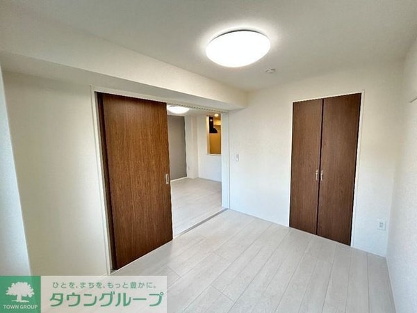 寝室(★お問い合わせはタウンハウジング聖蹟桜ヶ丘店まで★)