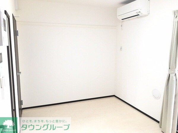 リビング・居室(家具・家電が備わっているお部屋です)