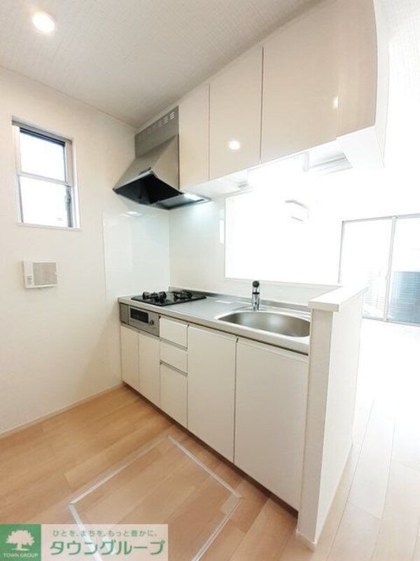 キッチン(★お部屋探しは株式会社タウンハウジング東京まで★)