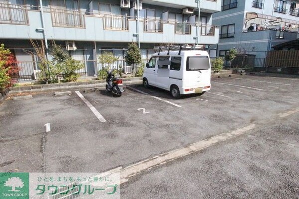 駐車場(★お部屋探しは株式会社タウンハウジング東京まで★)