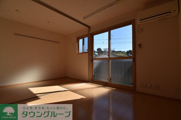 寝室(★お部屋探しは株式会社タウンハウジング東京まで★)