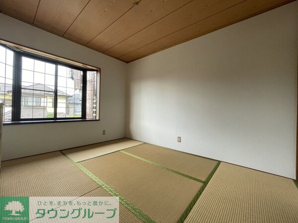 寝室(★お部屋探しは株式会社タウンハウジング東京まで★)