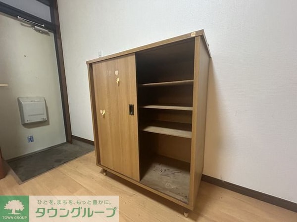 玄関(★お部屋探しは株式会社タウンハウジング東京まで★)