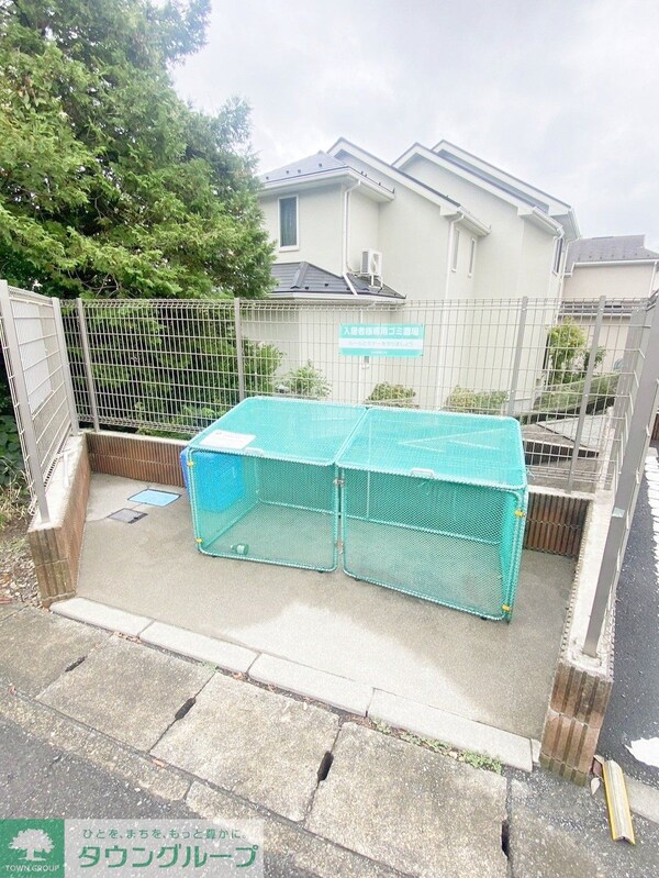 庭(★お問い合わせはタウンハウジング新百合ヶ丘店まで★)