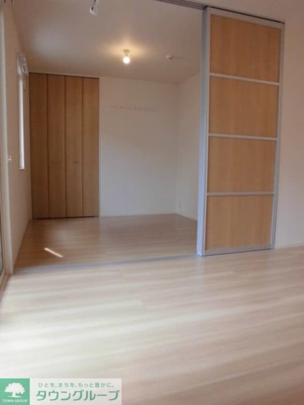 寝室(★お部屋探しは株式会社タウンハウジング東京まで★)