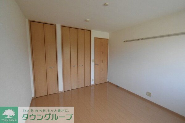 寝室(★お部屋探しは株式会社タウンハウジング東京まで★)
