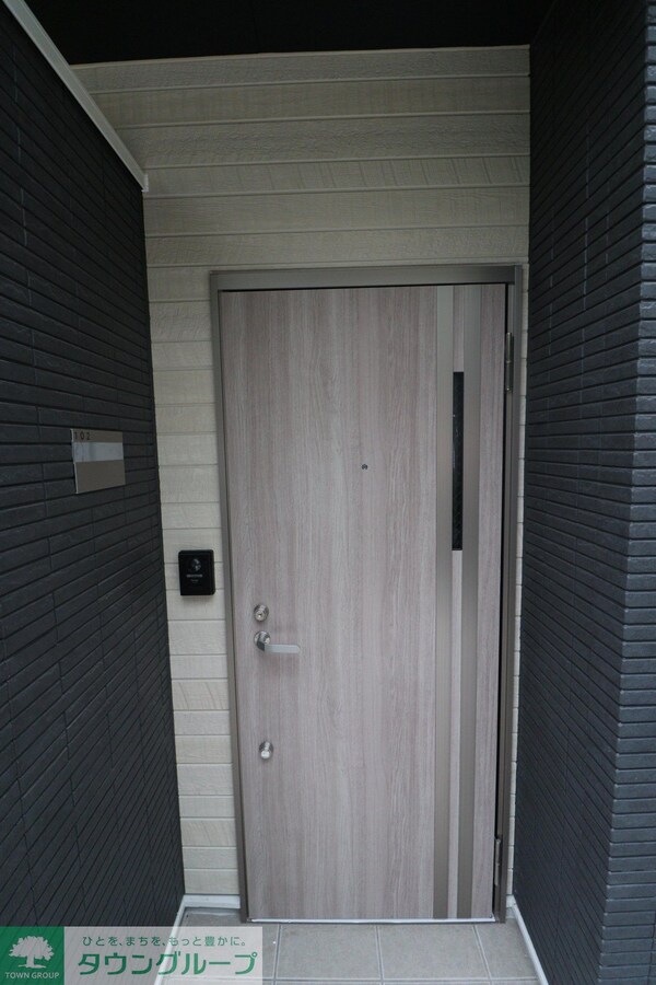 玄関(★お問い合わせはタウンハウジングまで★)