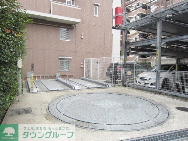 駐車場(★機械式の駐車場です★)