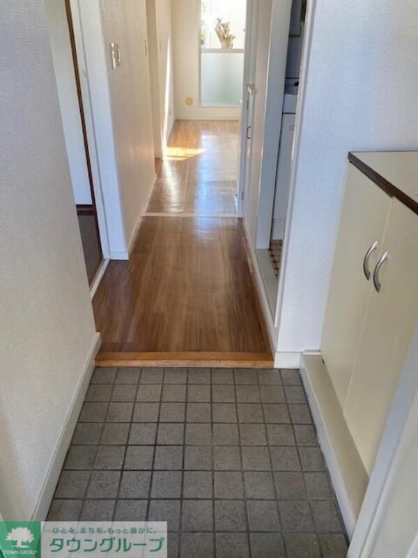 玄関(★お部屋探しは株式会社タウンハウジング東京まで★)