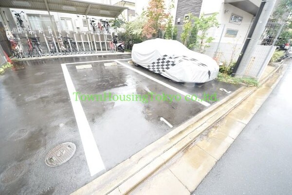 駐車場(★敷地内駐車場のご利用もお気軽にご相談ください★)