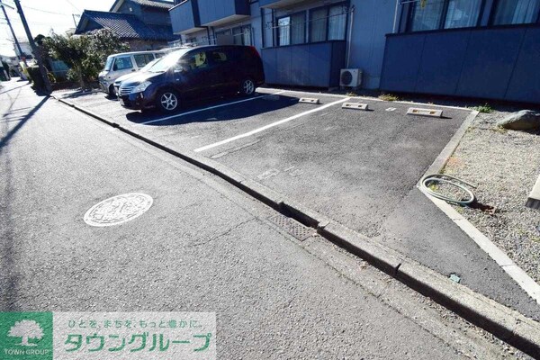 駐車場(駐車場)