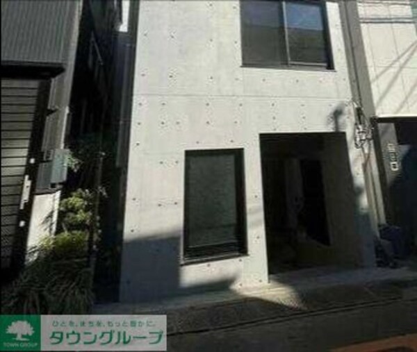 エントランス(外観)