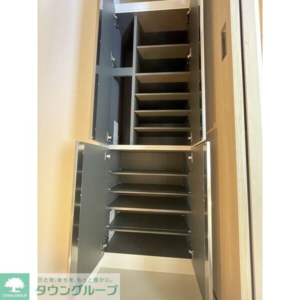 玄関(シューズボックス)