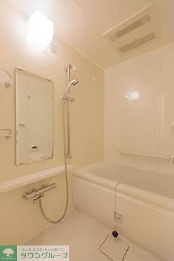 バス／シャワールーム等(※写真は同タイプ住戸です。)