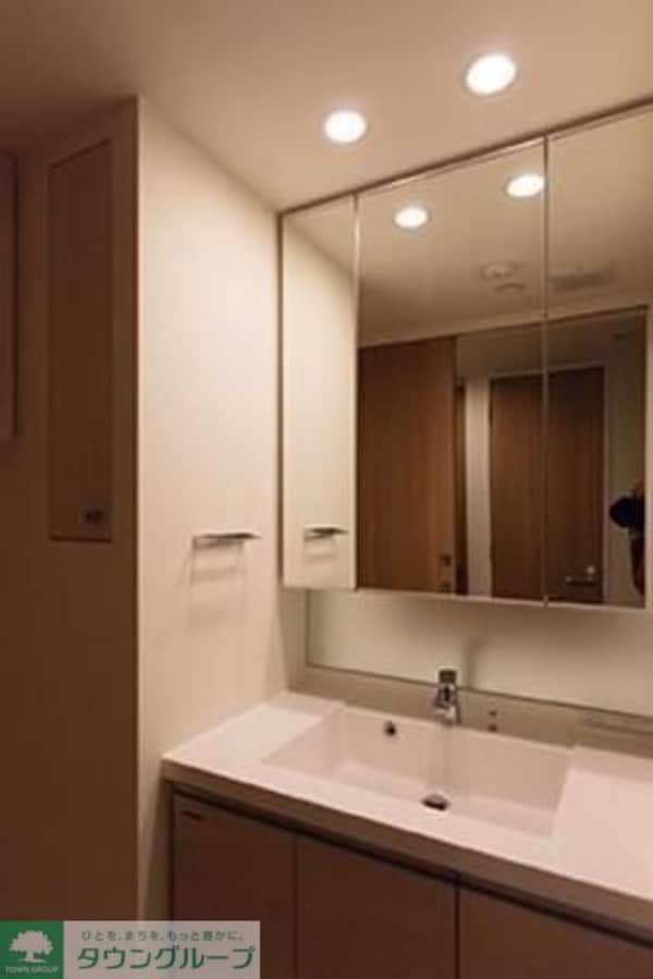 洗面(※写真は同タイプ住戸です。)