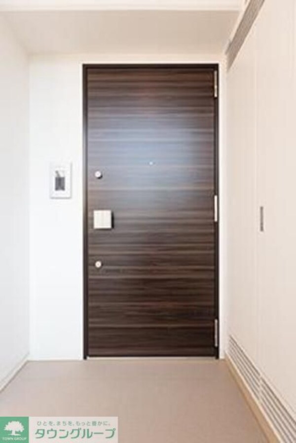 玄関(※写真は同タイプ住戸です。)