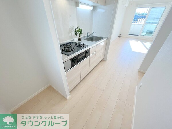 キッチン(冷蔵庫以外の家電スペースもあります)