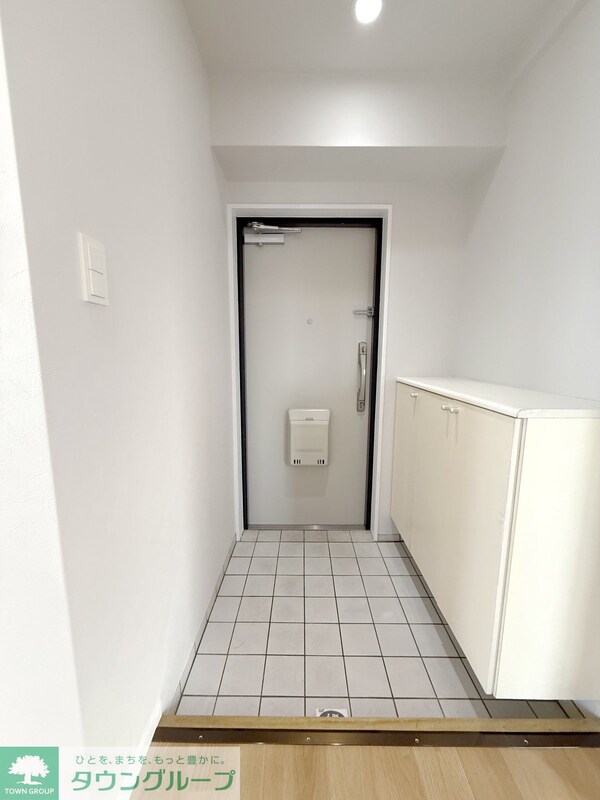 玄関(タウンハウジング調布店まで♪)