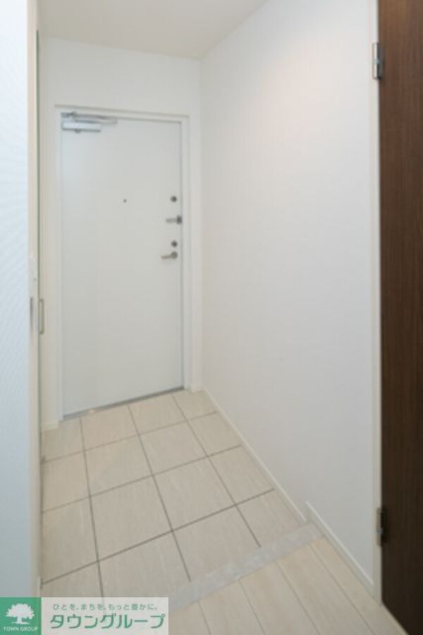 玄関(※写真は同タイプ住戸です。)