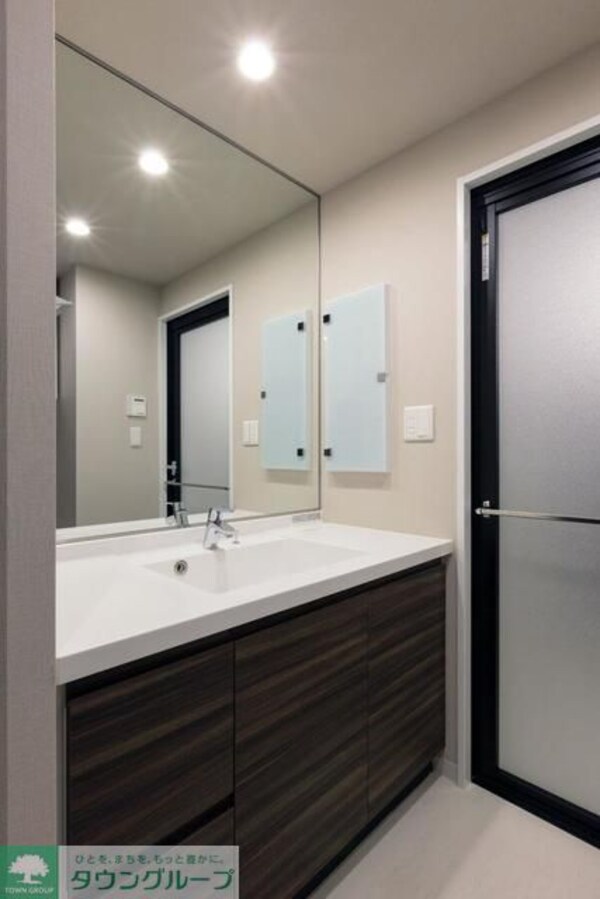 洗面(※写真は同タイプ住戸です。)