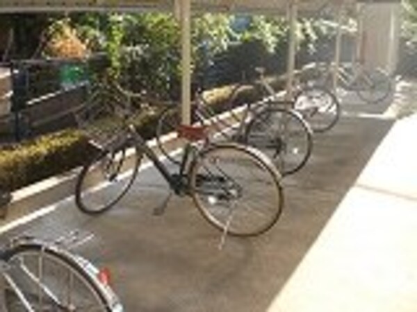 その他(駐輪場)
