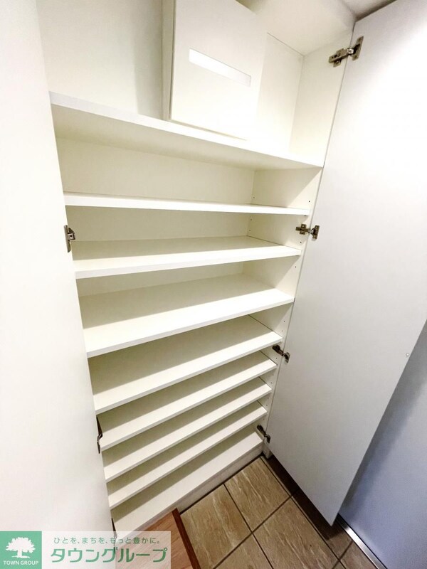 収納(たくさん収納できるシューズBOX♪)