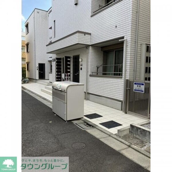 エントランス(エントランス)