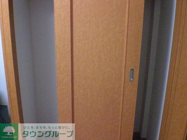 その他室内・内装(床材や設備は号室によって異なります。)