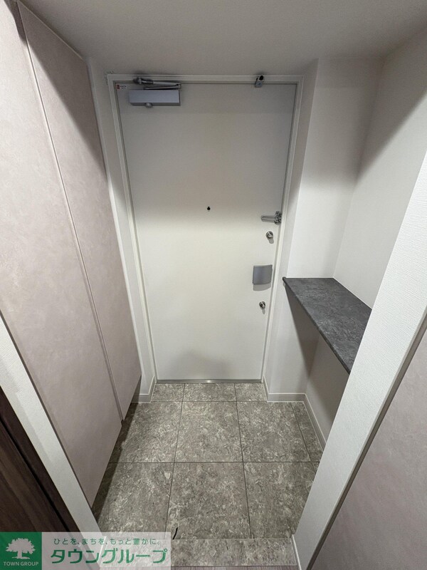 玄関(バス／シャワールーム等)