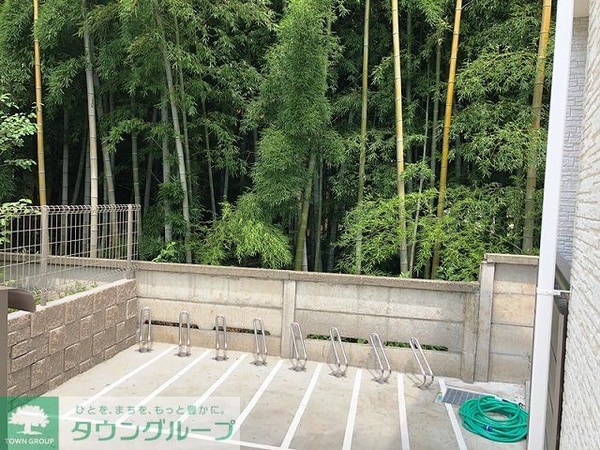 その他(駐輪場)