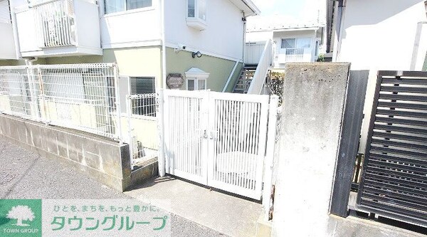 エントランス(エントランス)