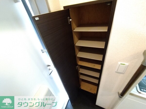 玄関(シューズボックス)