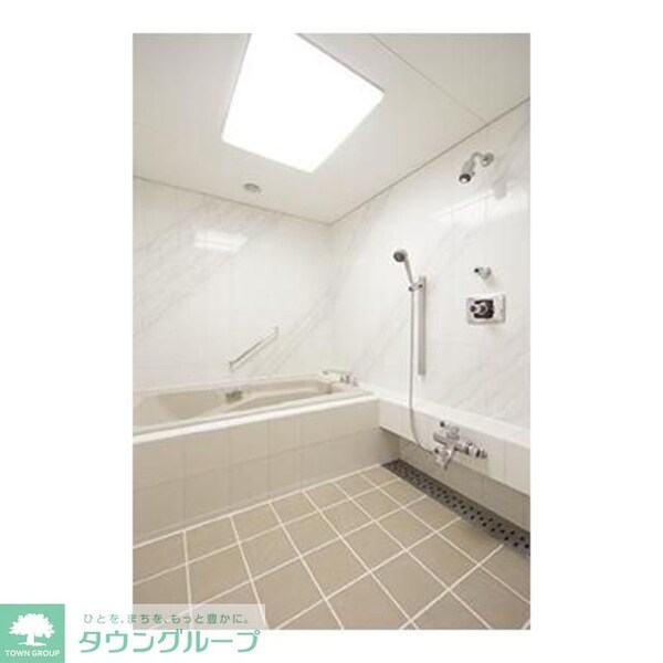 バス／シャワールーム等(※写真は同タイプ住戸です。)