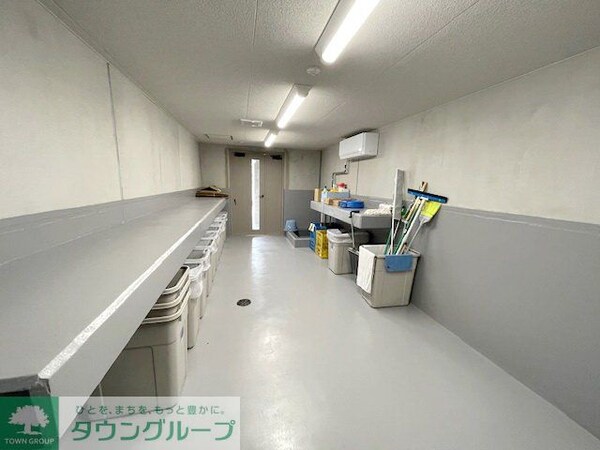共有部分(ゴミ置き場)