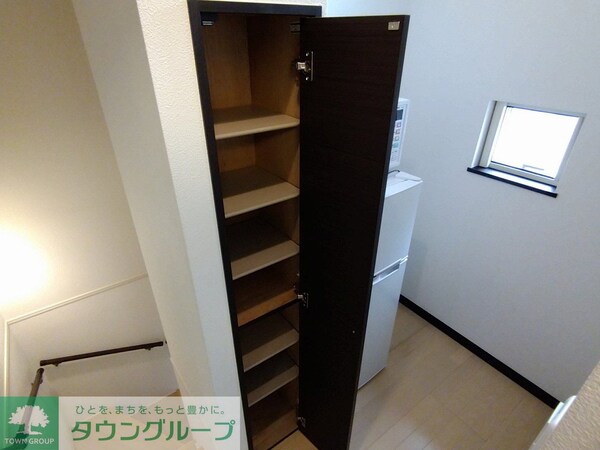 玄関(シューズボックス)