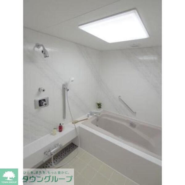 バス／シャワールーム等(※写真は同タイプ住戸です。)