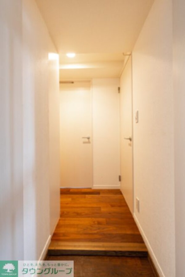 玄関(※写真は同タイプ住戸です。)