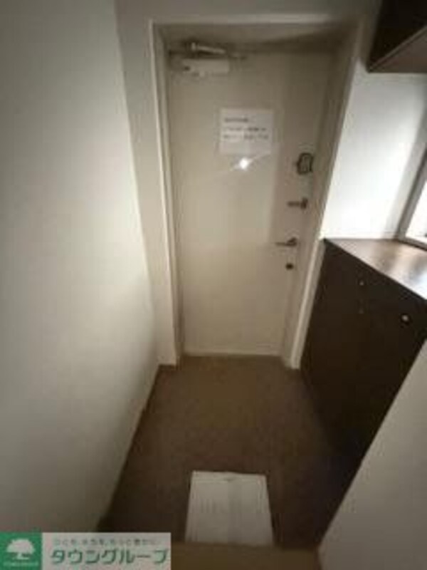 玄関(★お部屋探しは株式会社タウンハウジング東京まで★)