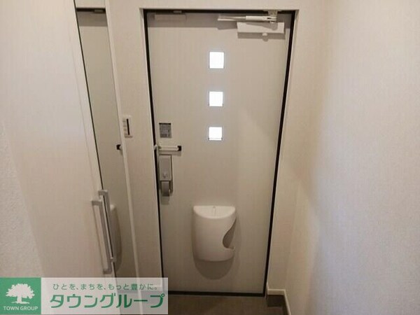 玄関(★お問い合わせはタウンハウジングまで★)