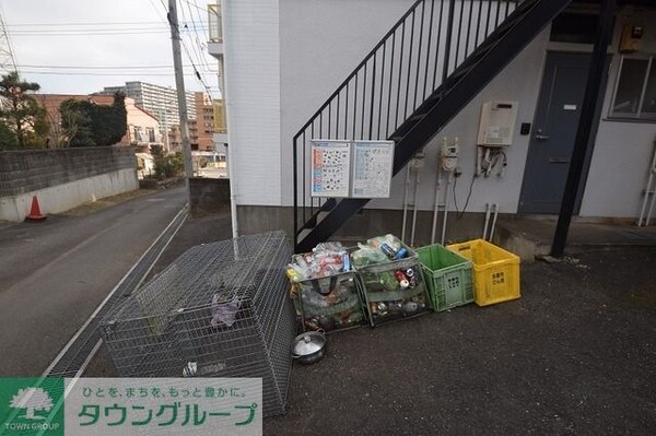 その他(★敷地内ごみ置き場★)