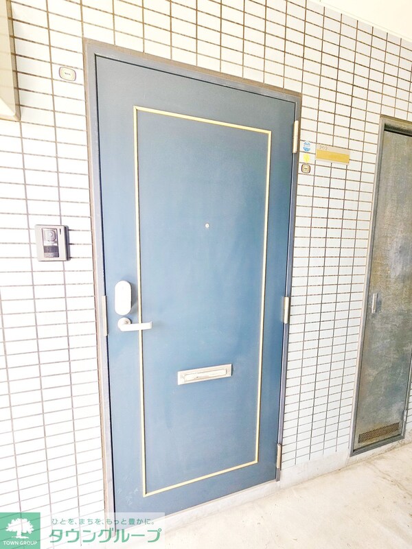 玄関(★お問い合わせはタウンハウジングまで★)