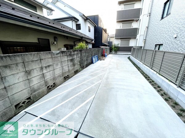 駐車場(駐車場)