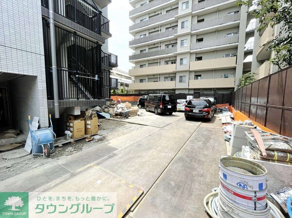 駐車場(★お部屋探しはタウンハウジング稲田堤店まで★)