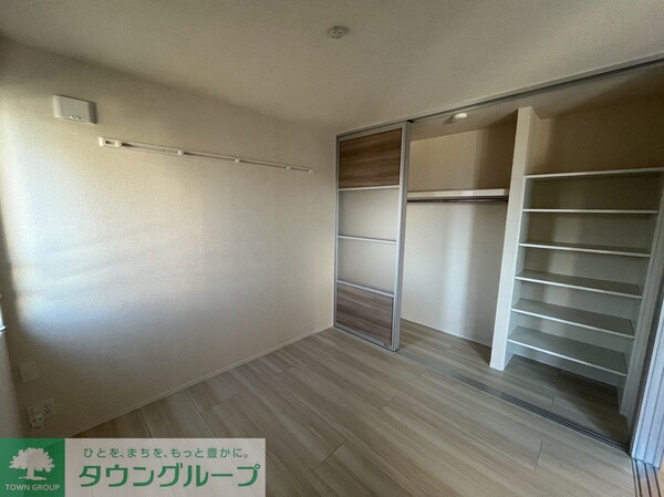 リビング・居室(タウンハウジング調布店まで♪)