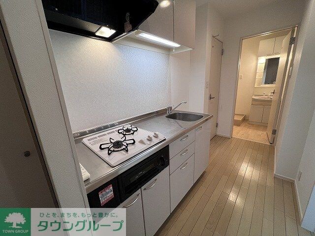 物件内観写真14　(キッチン廊下)