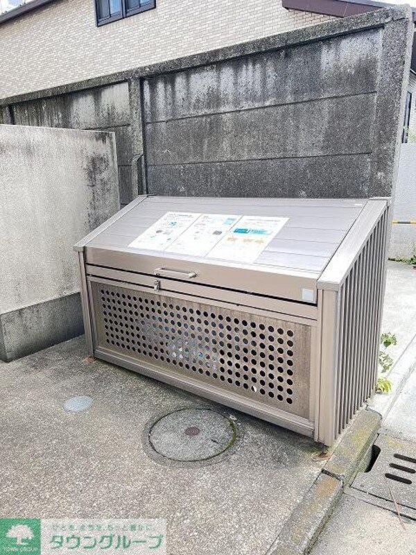 設備(ゴミ置き場)
