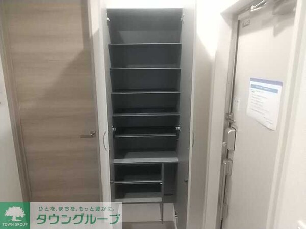 玄関(同施工会社イメージ)